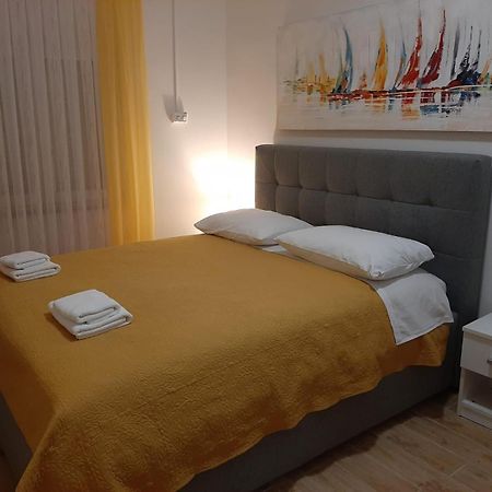 Guest House Renata Ζαντάρ Εξωτερικό φωτογραφία