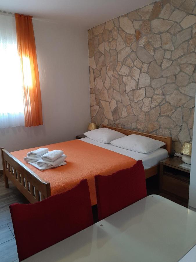 Guest House Renata Ζαντάρ Εξωτερικό φωτογραφία