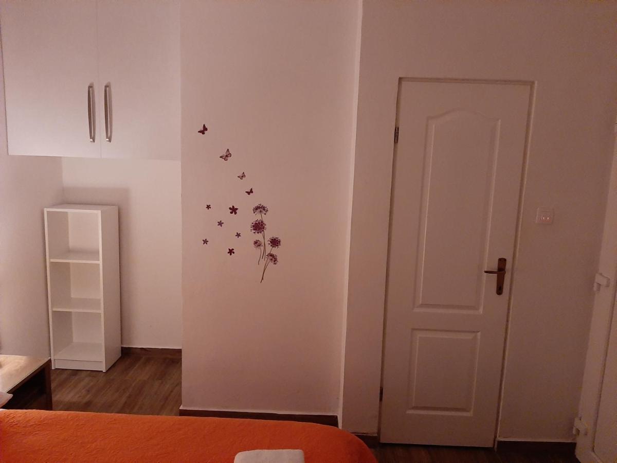 Guest House Renata Ζαντάρ Εξωτερικό φωτογραφία