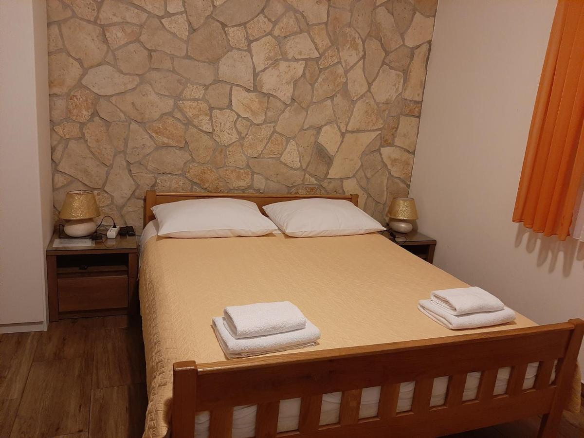 Guest House Renata Ζαντάρ Εξωτερικό φωτογραφία