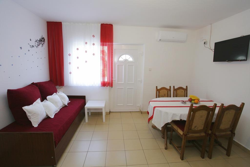 Guest House Renata Ζαντάρ Δωμάτιο φωτογραφία
