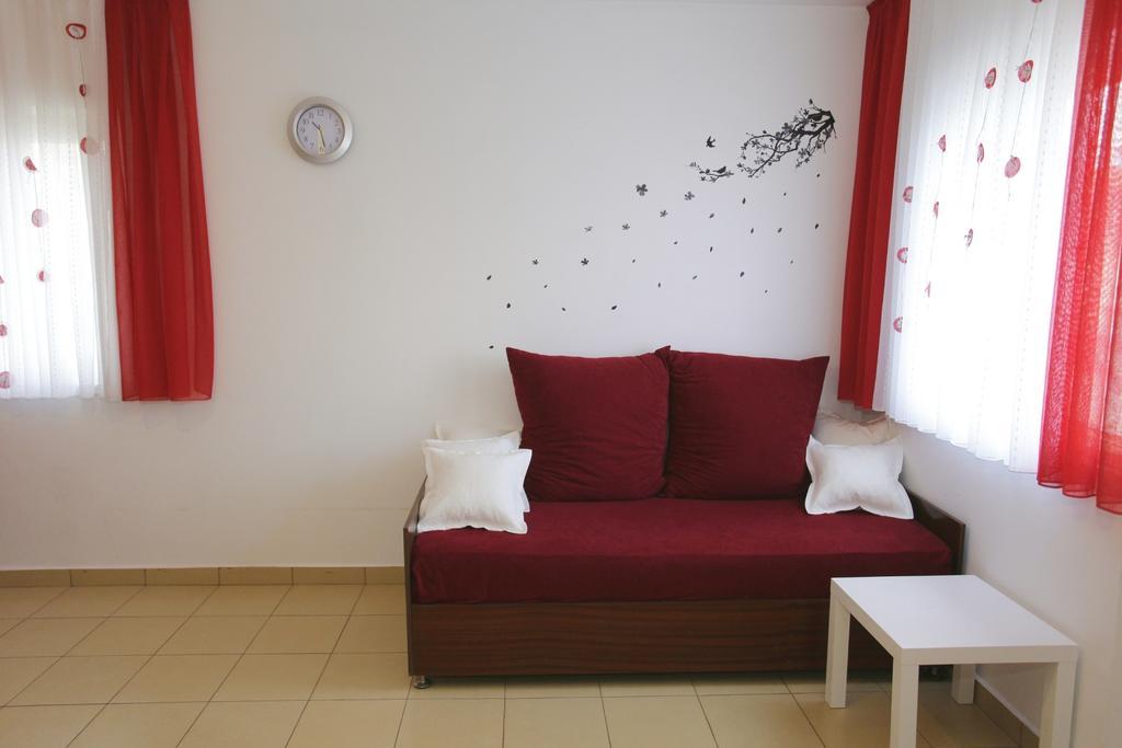 Guest House Renata Ζαντάρ Δωμάτιο φωτογραφία